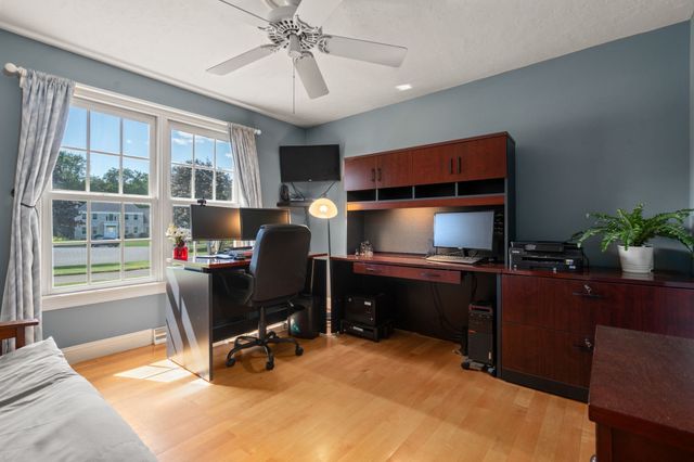 6 Perennial Ln, Hampden, MA 01036