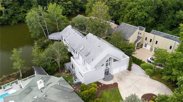 748 Virginia Dare DR, Virginia Beach, VA 23451