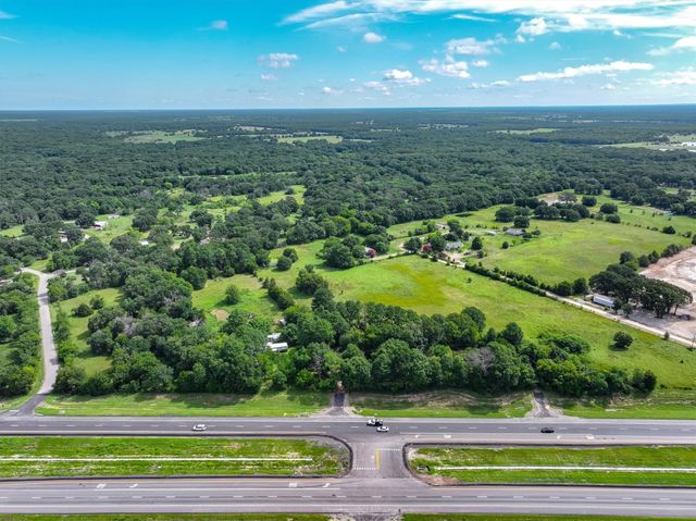 15581 E Hwy 175, Kemp, TX 75143