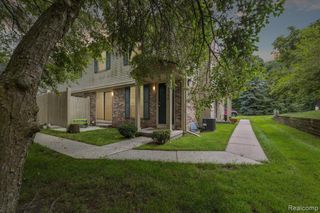 3368 Gingell Drive, Lake Orion, MI 48359