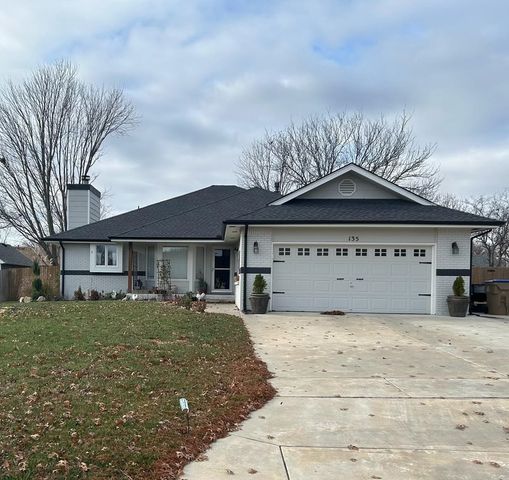 135 Chapel Dr., Andover, KS 67002