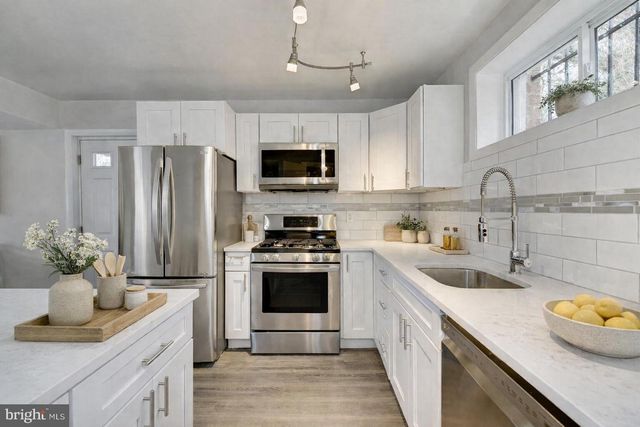 3319 NASH PL SE, Washington, DC 20020