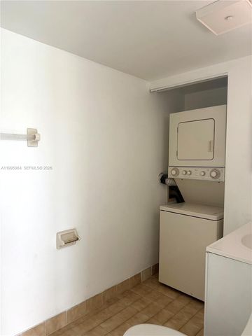 11750 SW 18th St 314-1, Miami, FL 33175