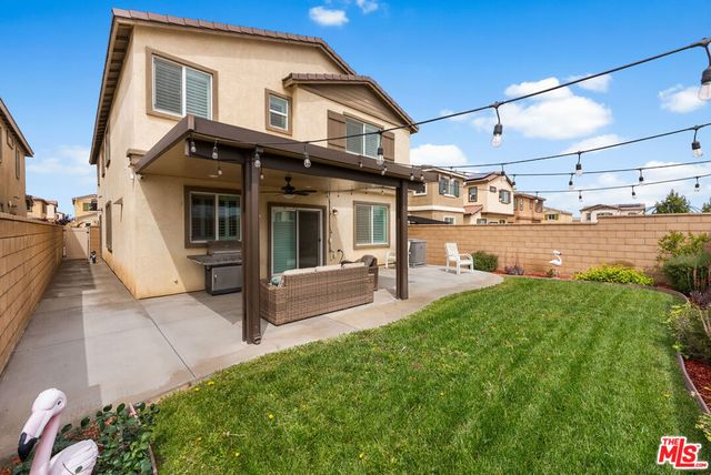 13041 Echo Valley Street, Victorville, CA 92392