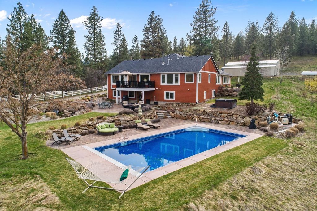 710 S Idaho Rd, Liberty Lake, WA 99019