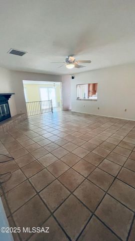 5830 W Bridle Way, Tucson, AZ 85743