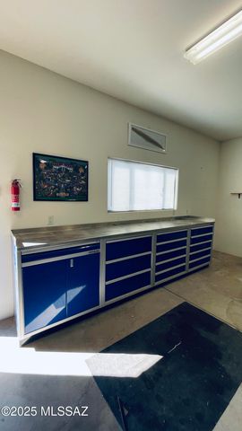 5830 W Bridle Way, Tucson, AZ 85743