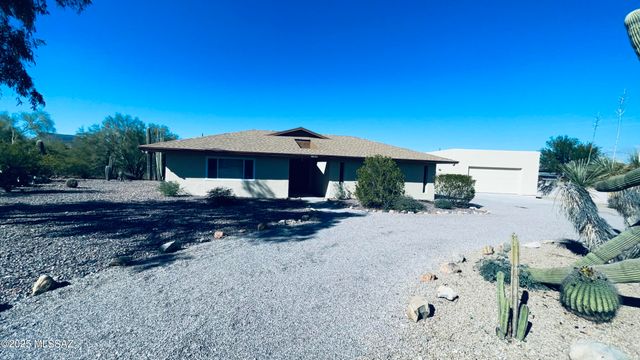 5830 W Bridle Way, Tucson, AZ 85743