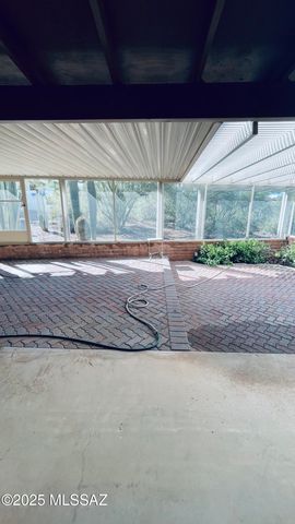 5830 W Bridle Way, Tucson, AZ 85743