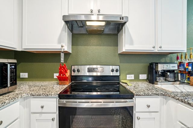 13118 LEVI TER, San Antonio, TX 78221