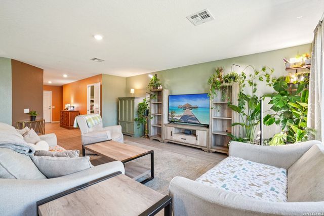 13118 LEVI TER, San Antonio, TX 78221