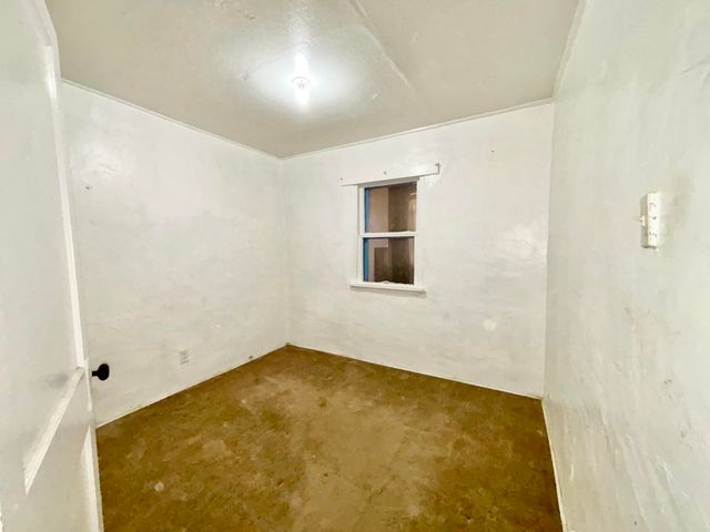 444 Main Street NW, Los Lunas, NM 87031