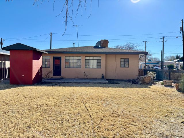 444 Main Street NW, Los Lunas, NM 87031
