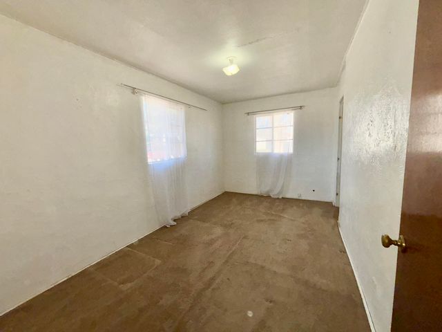 444 Main Street NW, Los Lunas, NM 87031