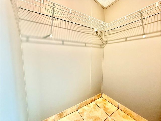 3745 OLD MARKSVILLE Highway, Pineville, LA 71360