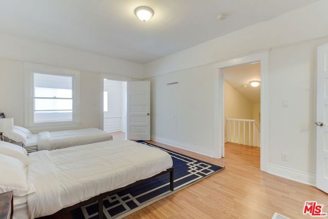 1228 Fedora Street, Los Angeles, CA 90006