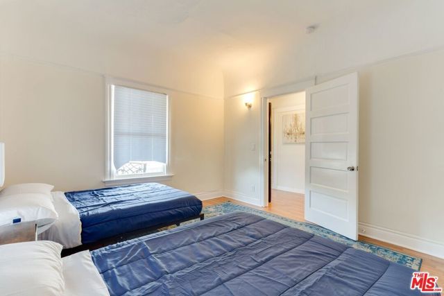 1228 Fedora Street, Los Angeles, CA 90006