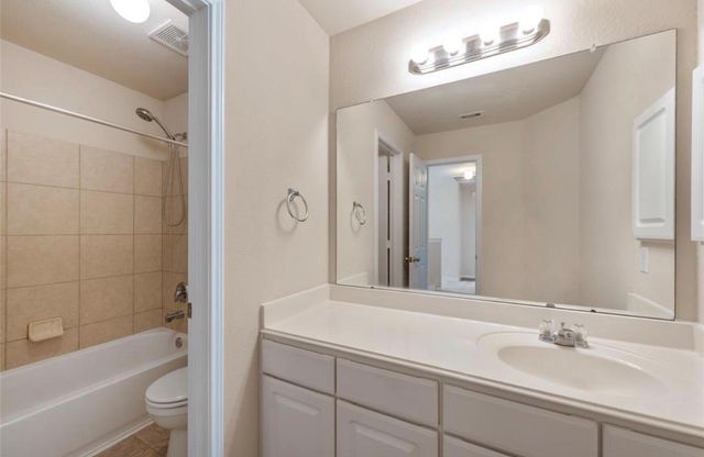 2103 Feather Hill Drive, Rosenberg, TX 77471