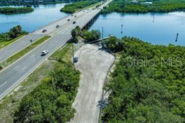 2801 11TH AVENUE E, Bradenton, FL 34208