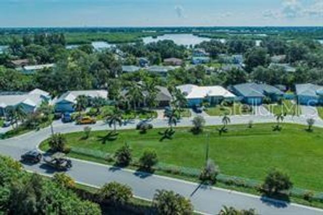 2801 11TH AVENUE E, Bradenton, FL 34208