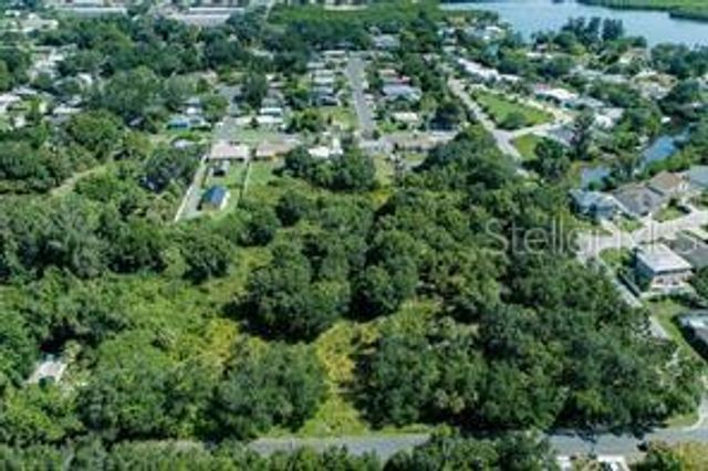 2801 11TH AVENUE E, Bradenton, FL 34208