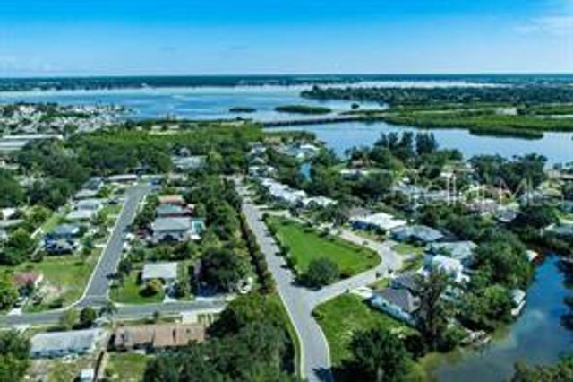 2801 11TH AVENUE E, Bradenton, FL 34208