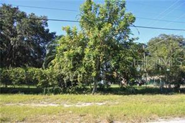 2801 11TH AVENUE E, Bradenton, FL 34208