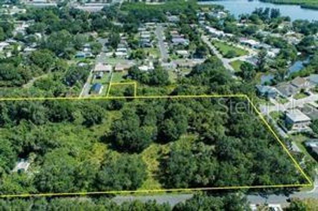 2801 11TH AVENUE E, Bradenton, FL 34208