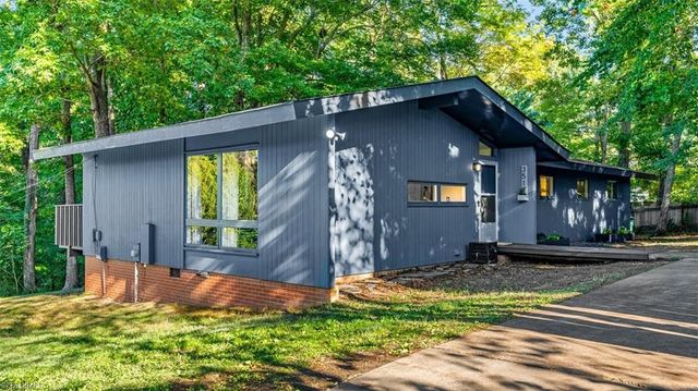 3517 Bentbrook Drive, High Point, NC 27265