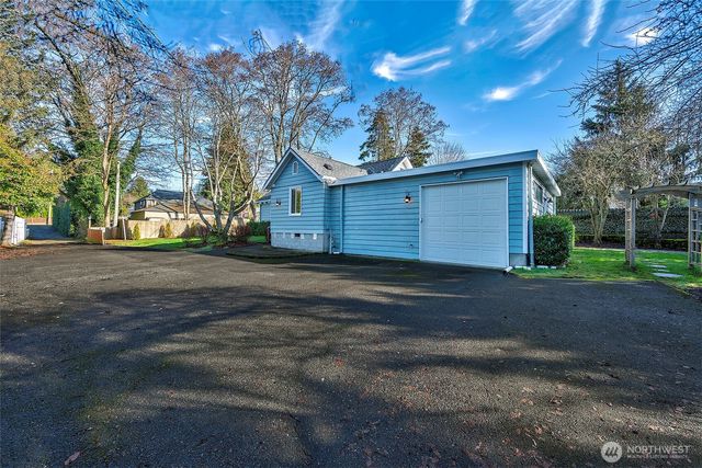 1209 NE 155th Street, Shoreline, WA 98155