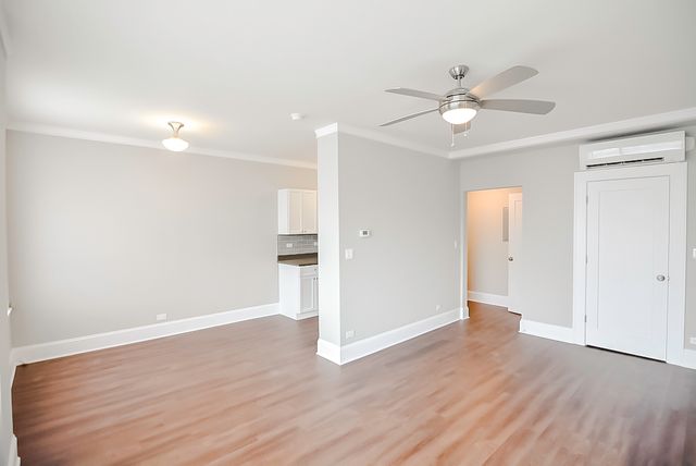 817 W Lakeside Place 611, Chicago, IL 60640