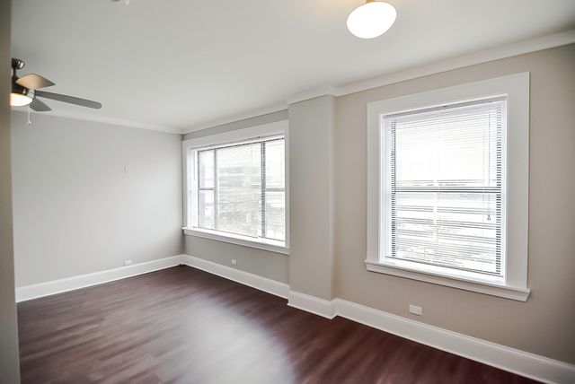 817 W Lakeside Place 611, Chicago, IL 60640