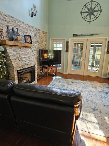 6 Bonnie Ln., Lumberton, MS 39455