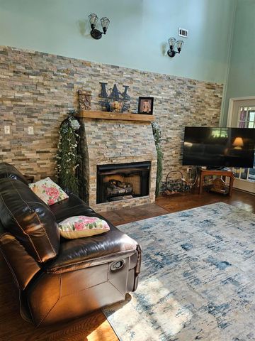 6 Bonnie Ln., Lumberton, MS 39455