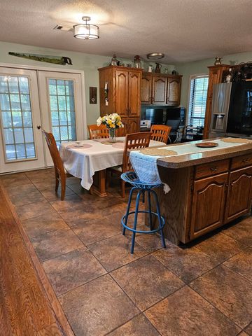 6 Bonnie Ln., Lumberton, MS 39455