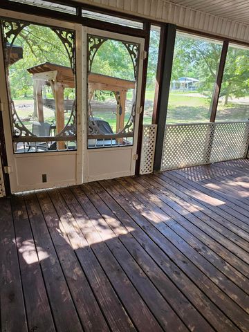 6 Bonnie Ln., Lumberton, MS 39455