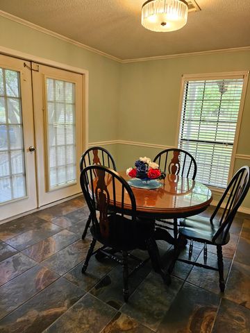 6 Bonnie Ln., Lumberton, MS 39455