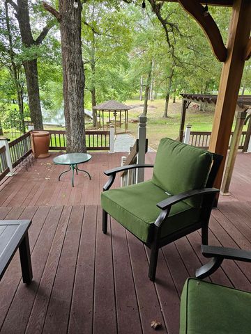 6 Bonnie Ln., Lumberton, MS 39455