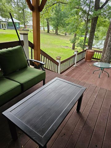 6 Bonnie Ln., Lumberton, MS 39455