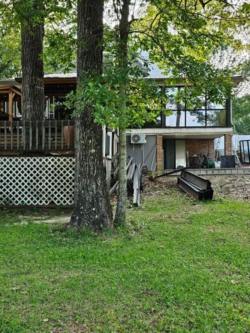 6 Bonnie Ln., Lumberton, MS 39455