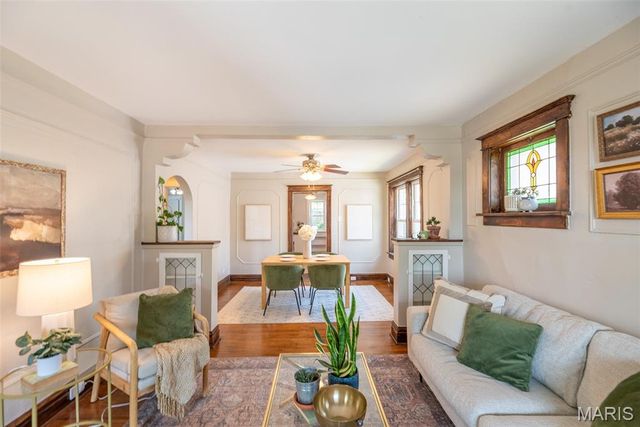 1457 Sproule Avenue, St Louis, MO 63139