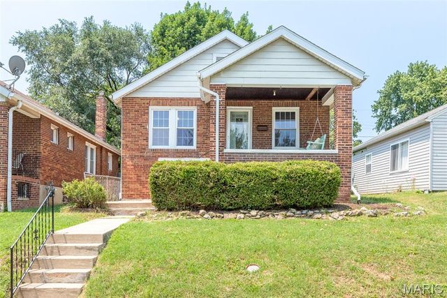 1457 Sproule Avenue, St Louis, MO 63139