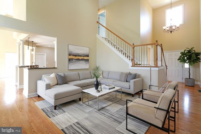 135 FERNLEAF CT, State College, PA 16801