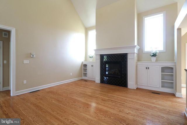 135 FERNLEAF CT, State College, PA 16801