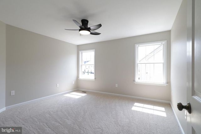 135 FERNLEAF CT, State College, PA 16801