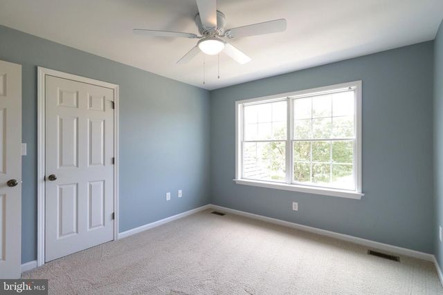 135 FERNLEAF CT, State College, PA 16801