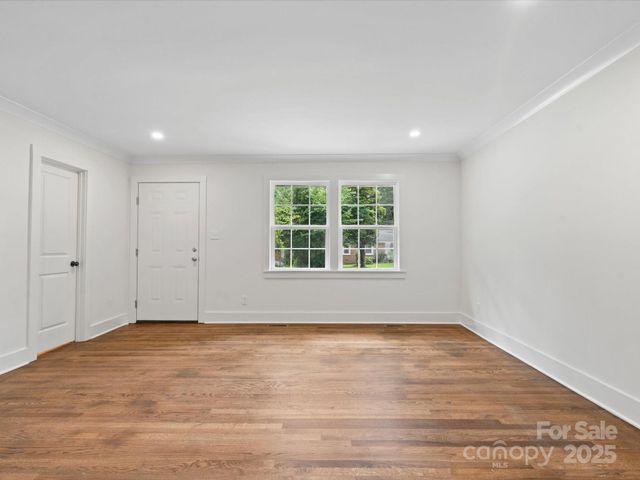 4126 Howie Circle, Charlotte, NC 28205