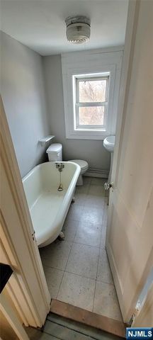 151 Keer Avenue, Newark, NJ 07112