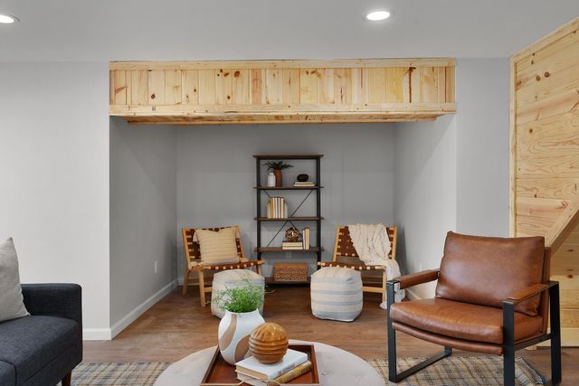 109 Hogan Road, Rossville, GA 30741