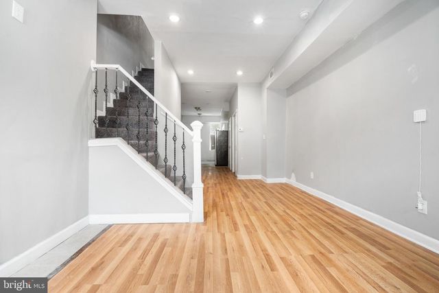 805 MCKEAN AVE, Baltimore, MD 21217